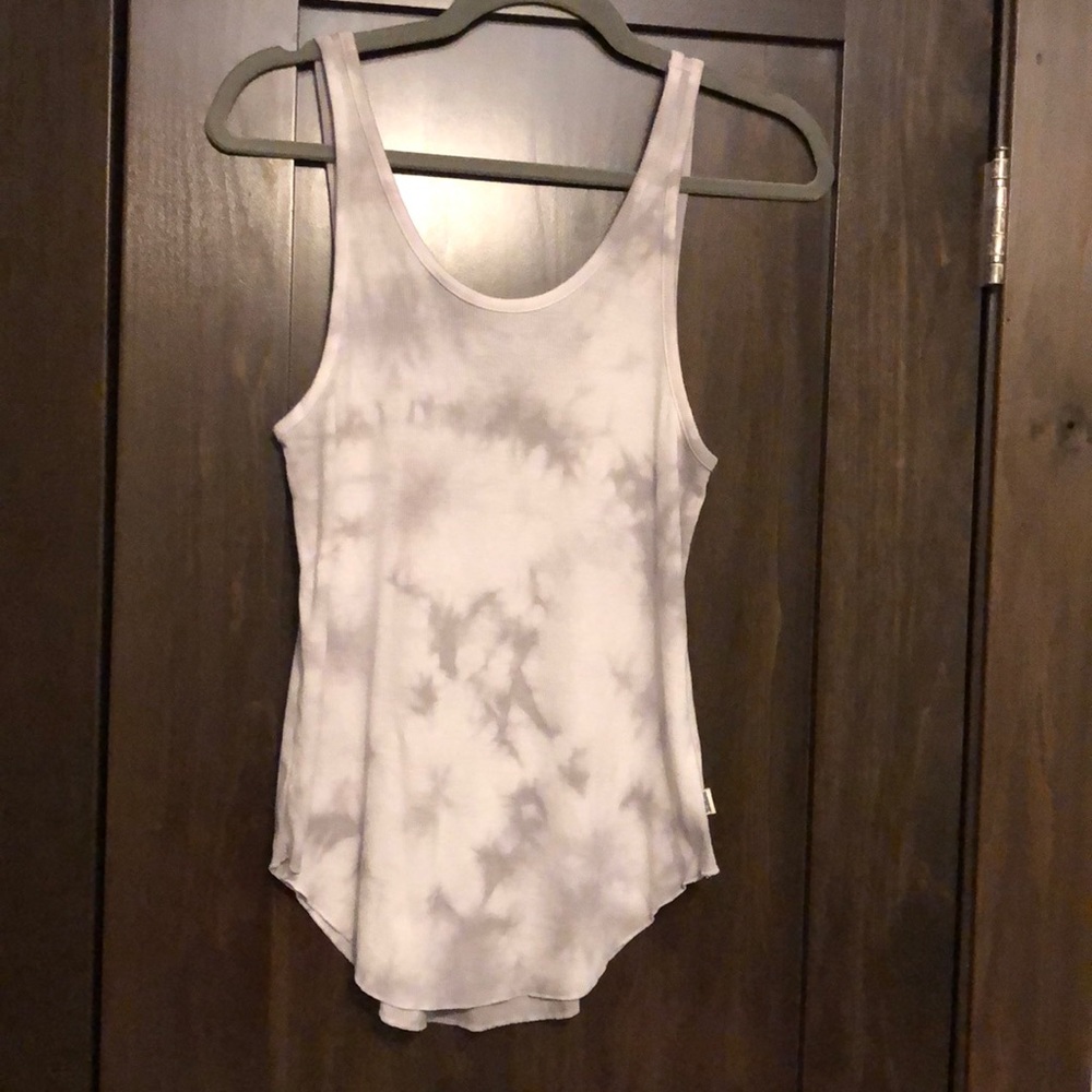 Pink Victoria’s Secret Tank